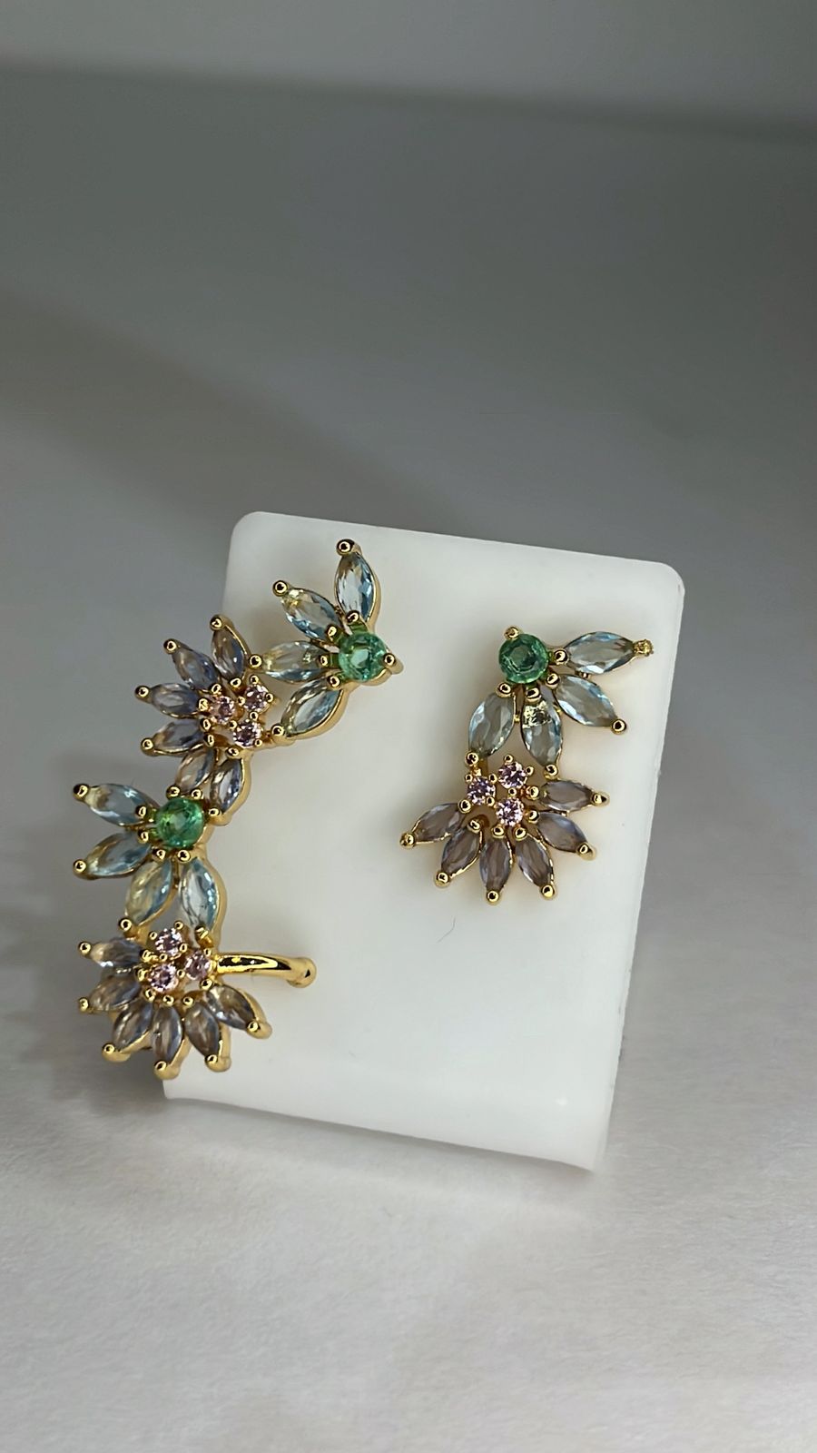 Ear Cuff Assimétrico