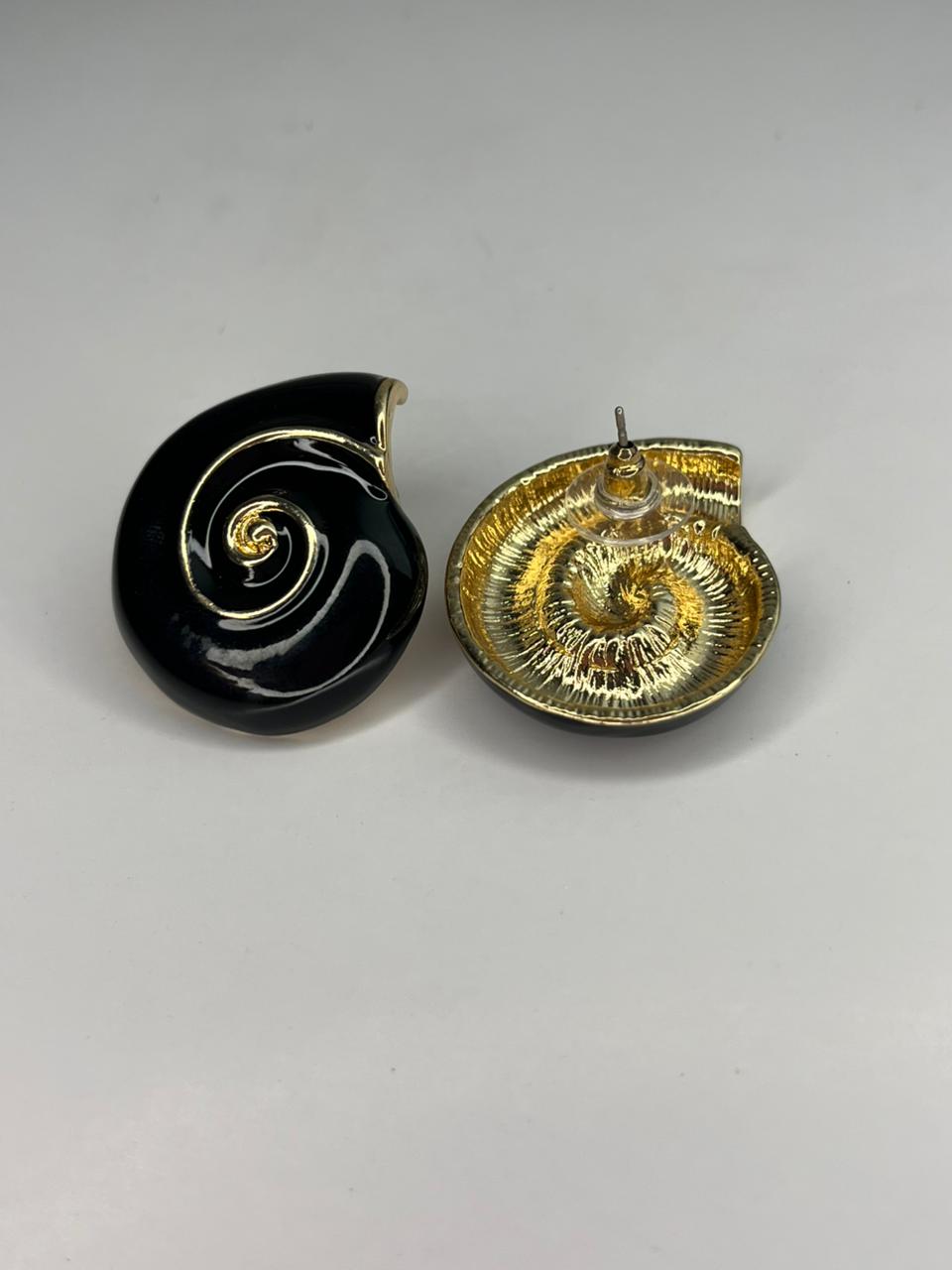 Brinco Caracol Preto