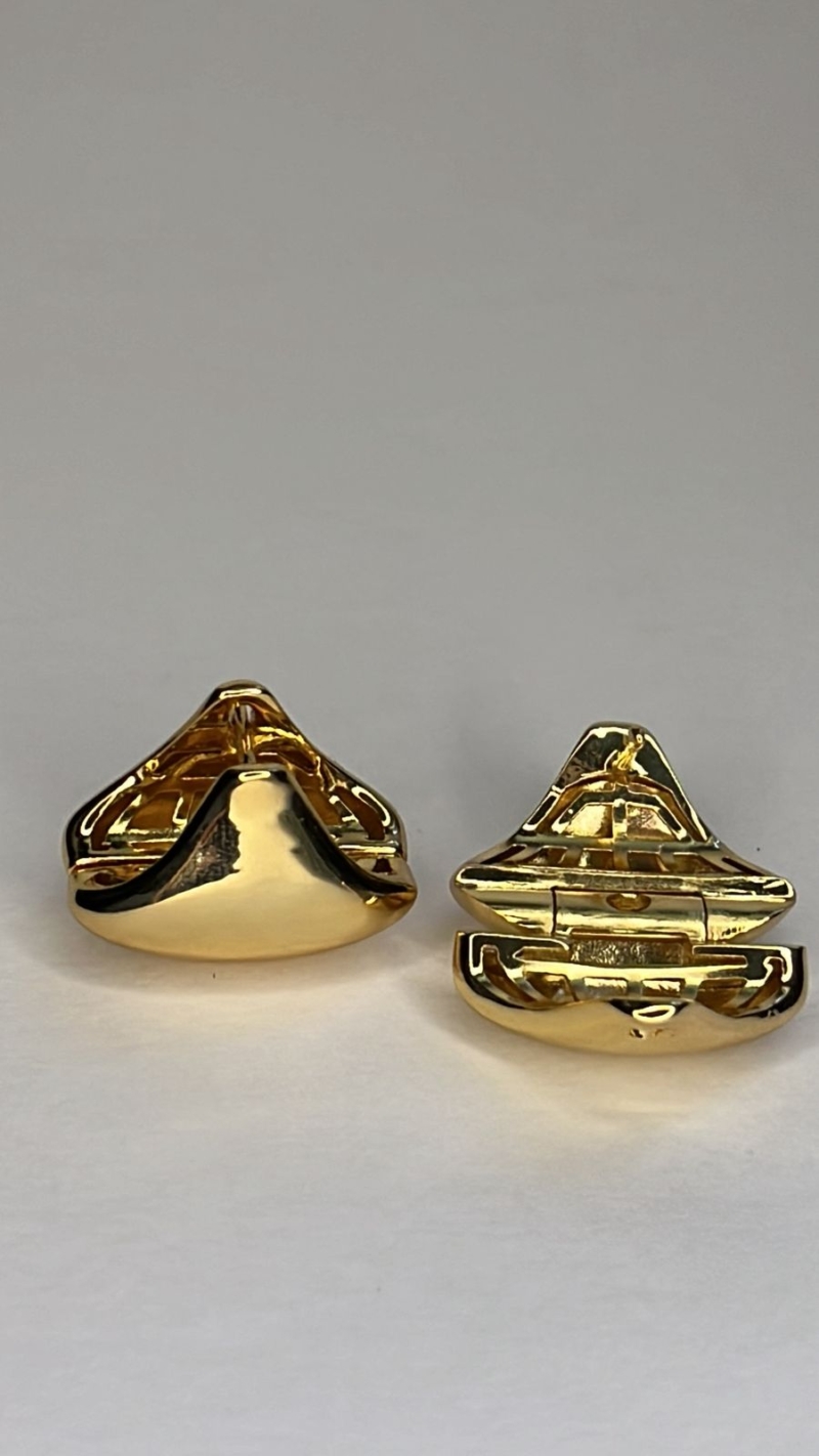 Brinco Dourado Geométrico Lux