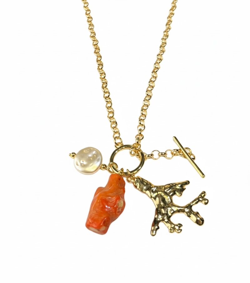 Colar com Corrente de Elos Rolo e Pingentes Cluster Marinhos