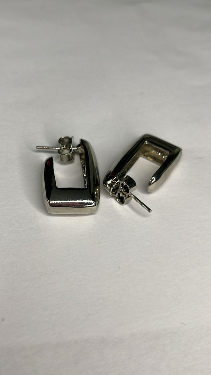 Brinco Argola Quadrada Bold