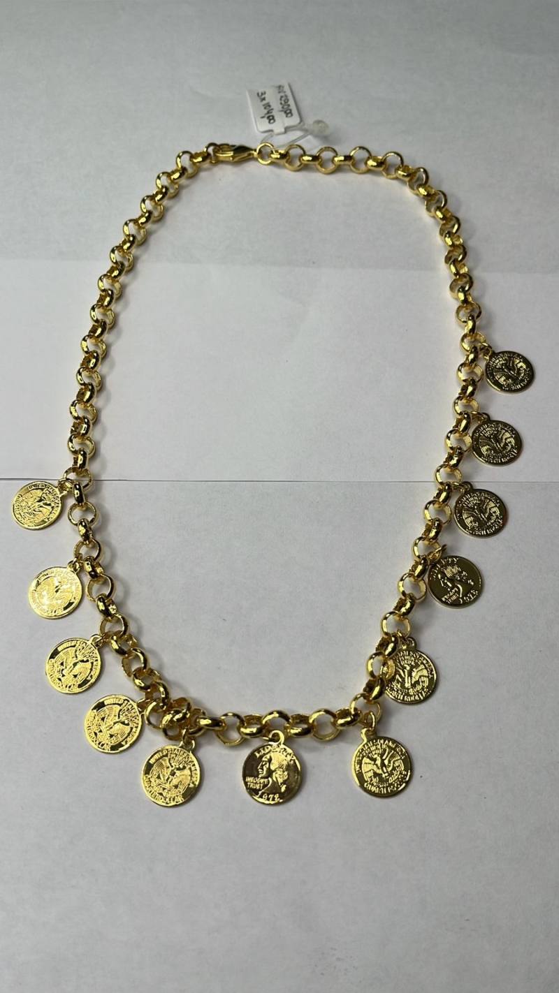 Colar Medalhas Douradas Clássico