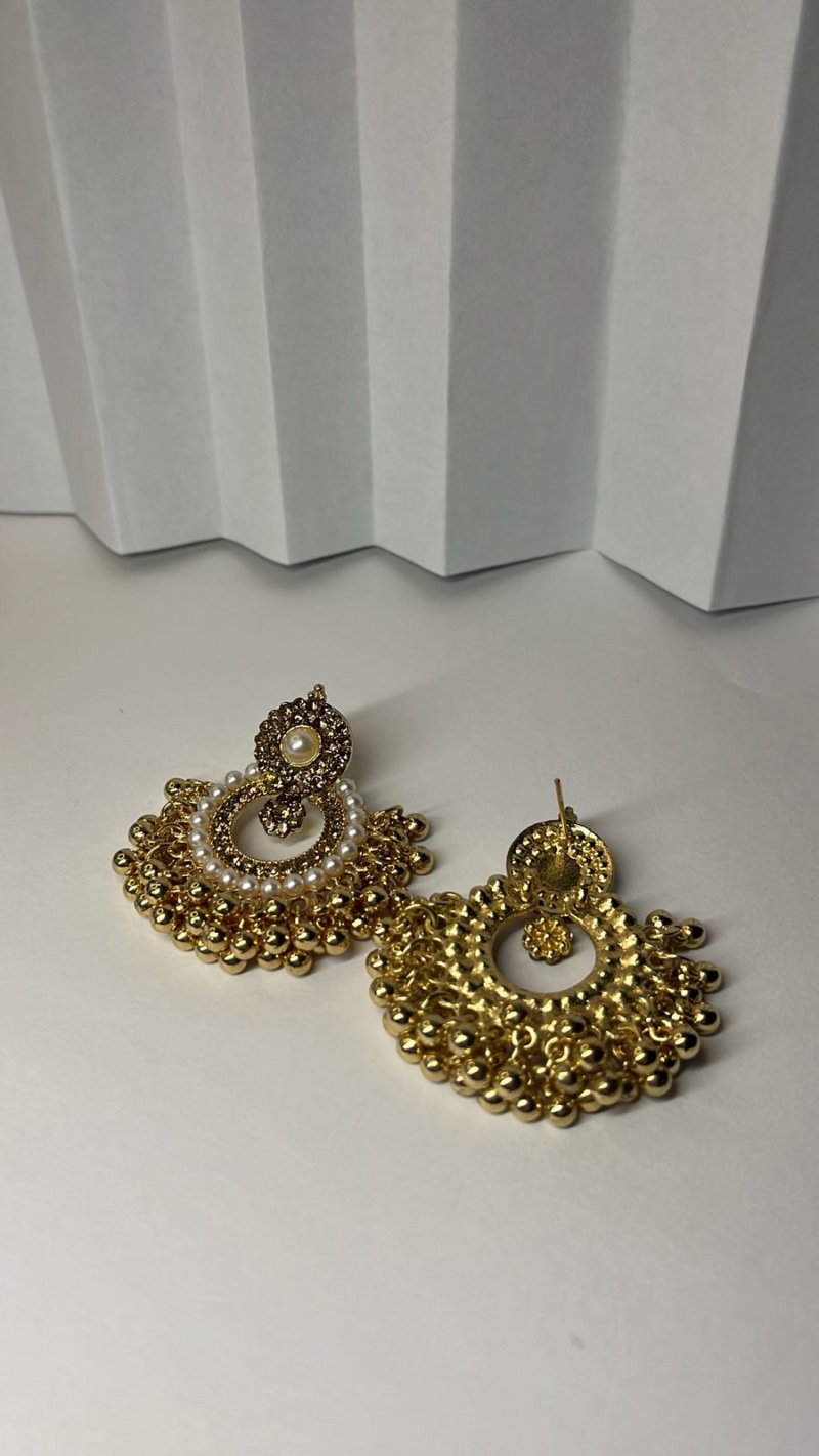 Brinco Pérola Imperial Dourado